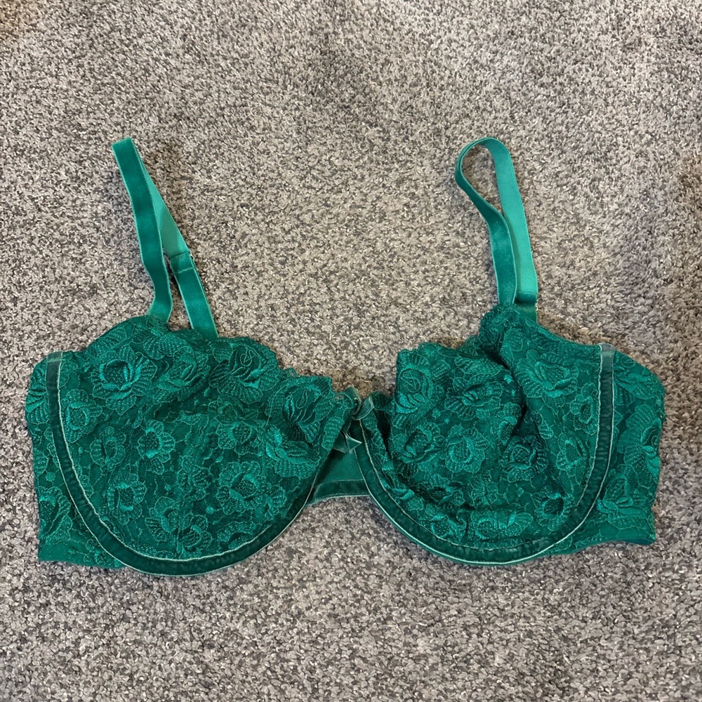 Victoria’s Secret Vintage Bra